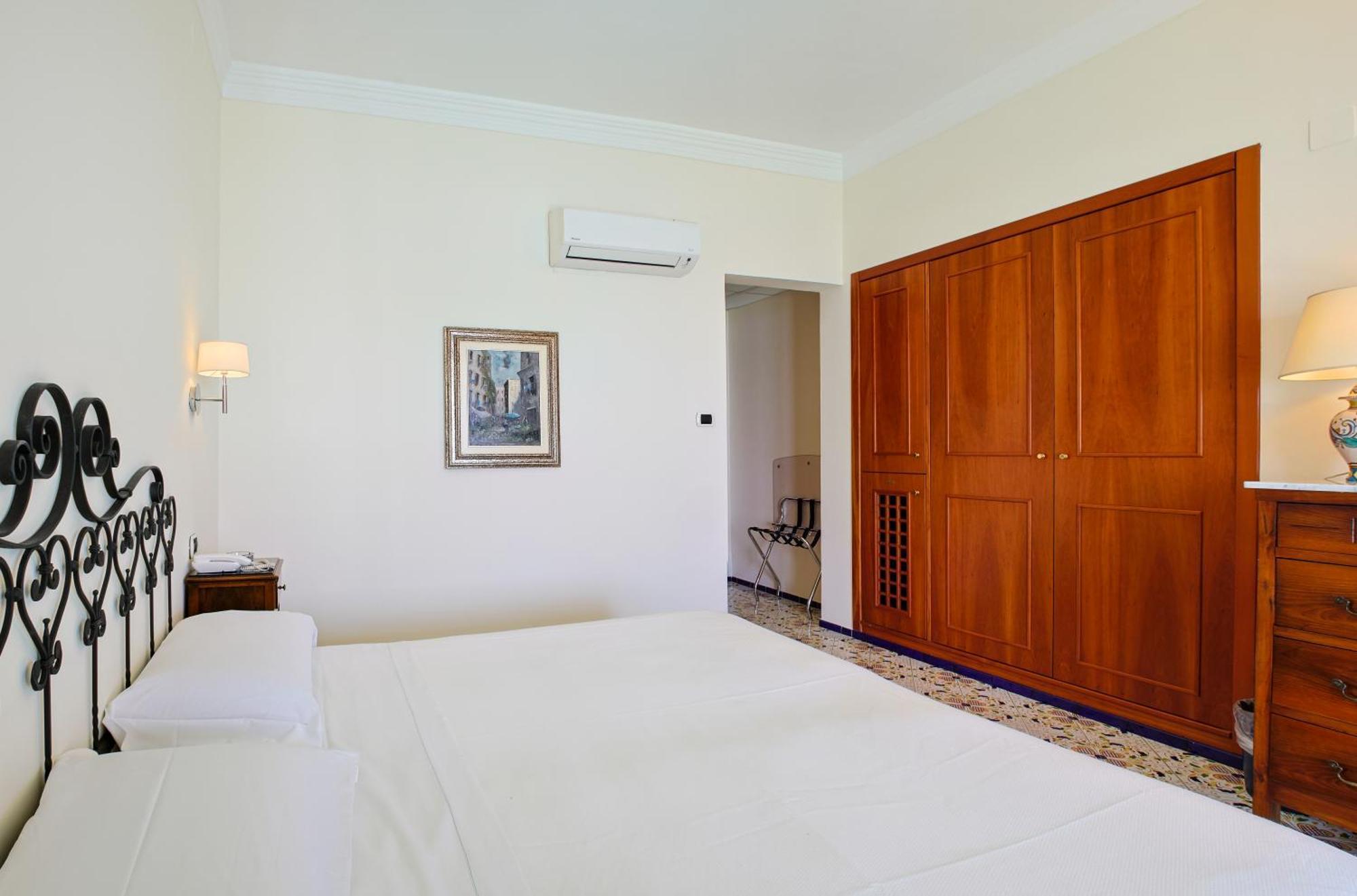 Hotel Aurora Amalfi Dış mekan fotoğraf