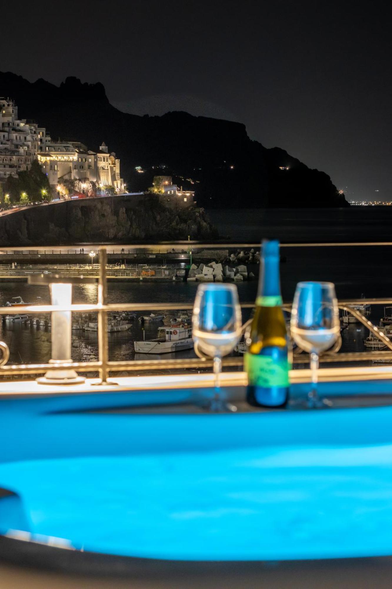 Hotel Aurora Amalfi Dış mekan fotoğraf